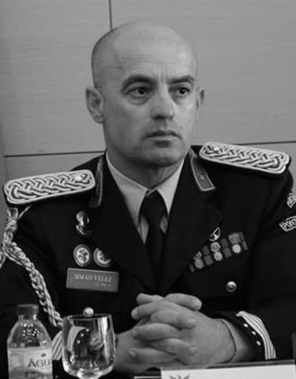 SIMÃO VELEZ